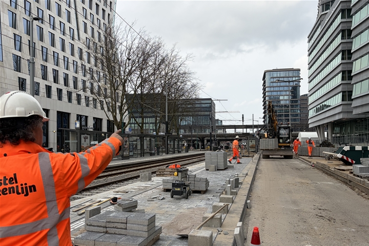 Laatste stap voor tijdelijke tramhalte bij station Amsterdam Zuid