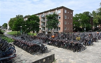Verlengen IJtram en nieuwe verdiepte fietsenstalling Amstelstation